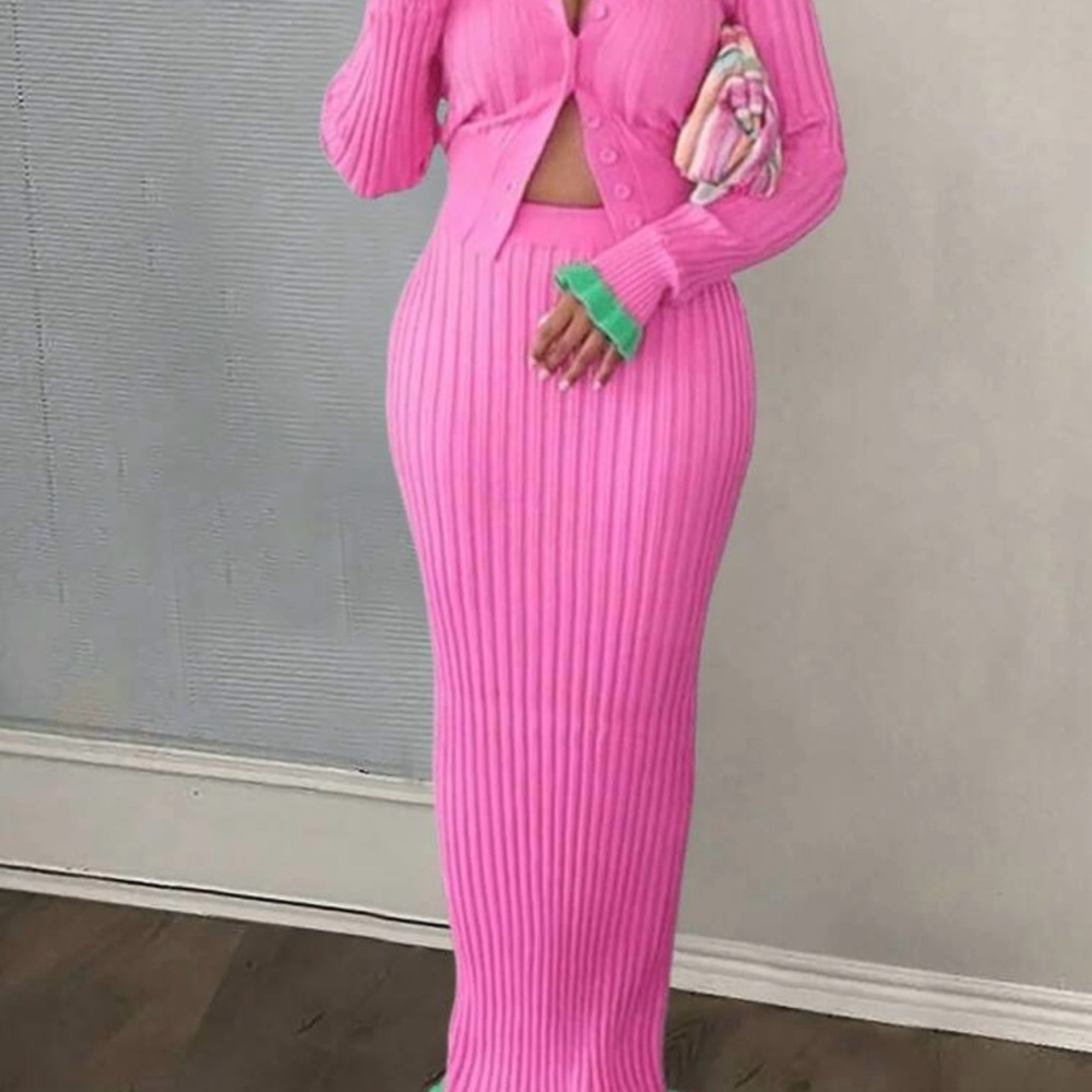 Pink Ribbed Knit Skirt Set
